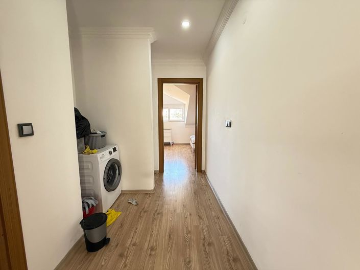 Image No.23-3 Bed Apartment for sale