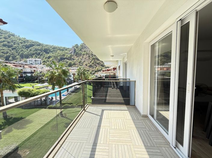 Image No.24-3 Bed Apartment for sale