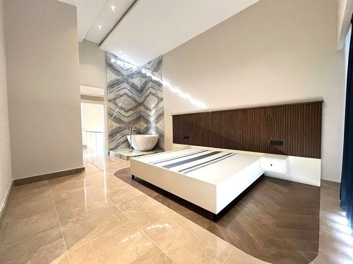 Image No.14-4 Bed House/Villa for sale