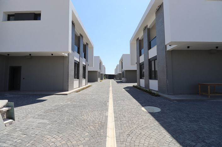 Image No.3-4 Bed House/Villa for sale