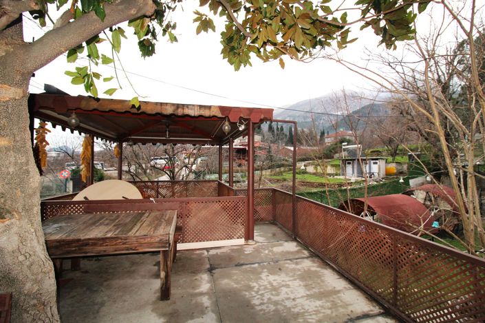 Image No.15-8 Bed Commercial for sale