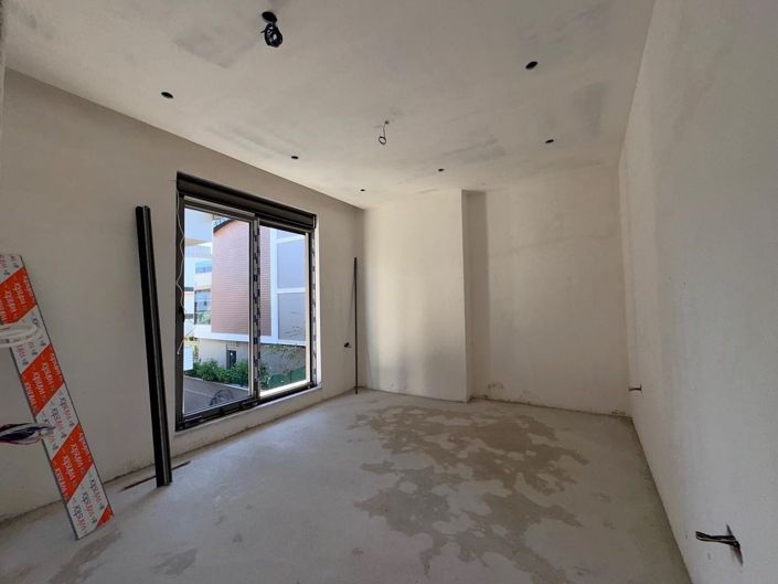 Image No.16-6 Bed House/Villa for sale