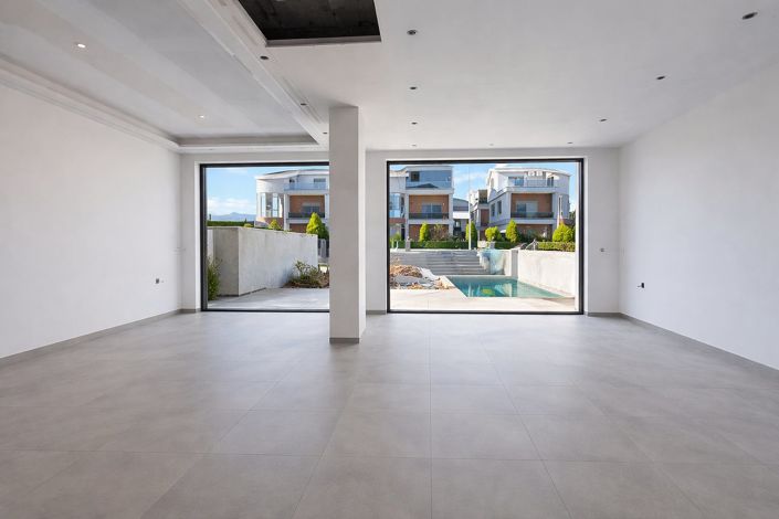 Image No.7-6 Bed House/Villa for sale