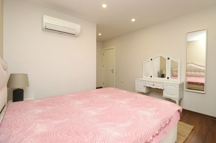 Image No.19-2 Bed Apartment for sale