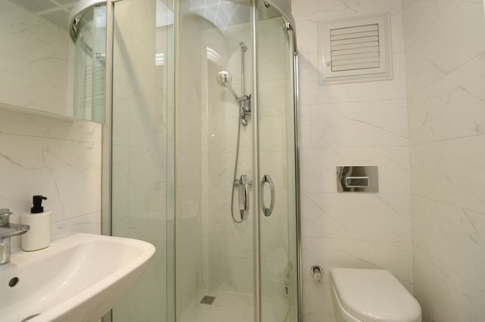 Image No.24-2 Bed Apartment for sale