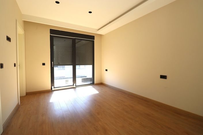 Image No.23-4 Bed House/Villa for sale