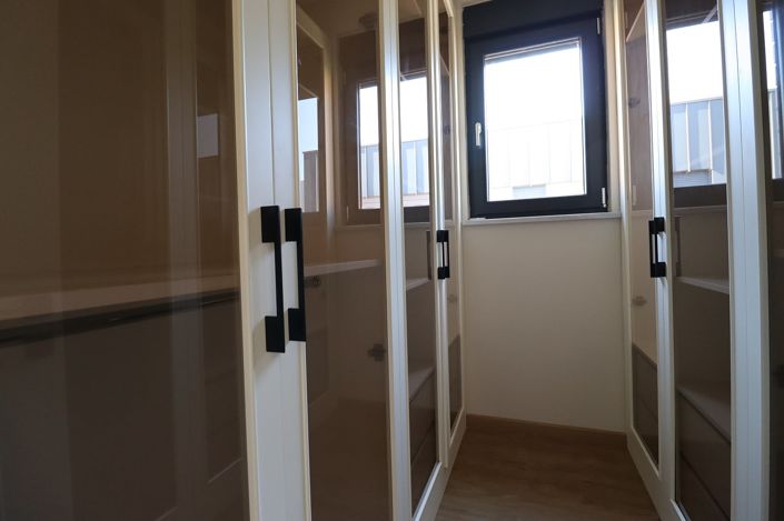 Image No.25-4 Bed House/Villa for sale