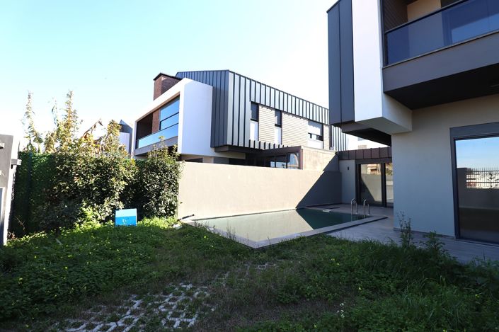 Image No.7-4 Bed House/Villa for sale