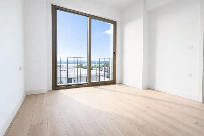 Image No.14-2 Bed Apartment for sale