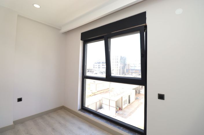 Image No.14-3 Bed Apartment for sale