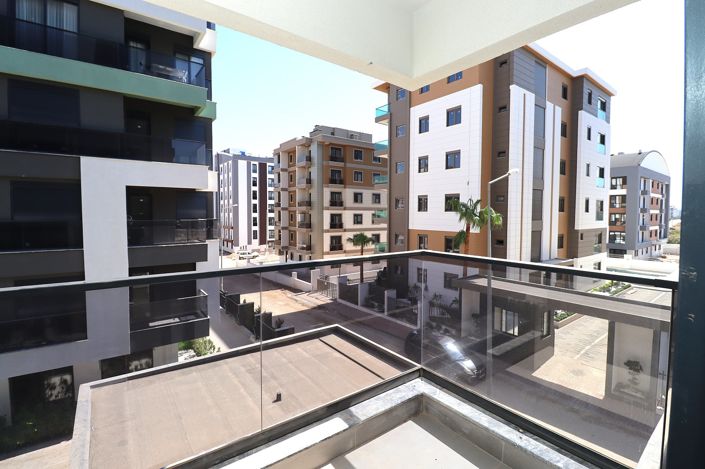 Image No.18-3 Bed Apartment for sale