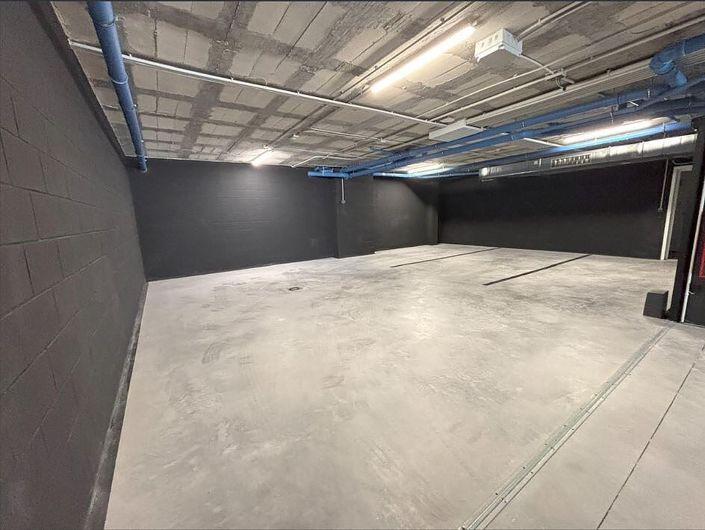 Image No.18-3 Bed Apartment for sale