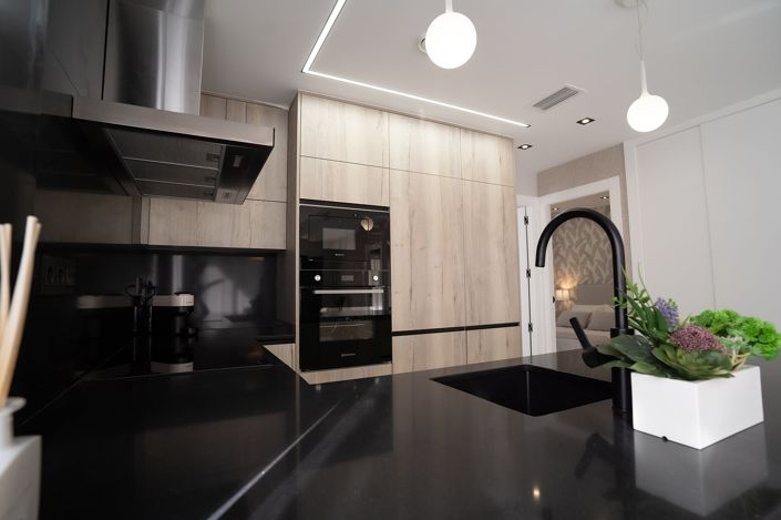 Image No.10-2 Bed Apartment for sale