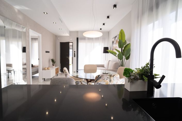 Image No.9-2 Bed Apartment for sale