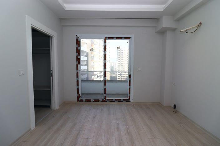 Image No.23-2 Bed Apartment for sale