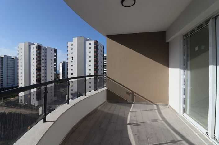 Image No.30-2 Bed Apartment for sale