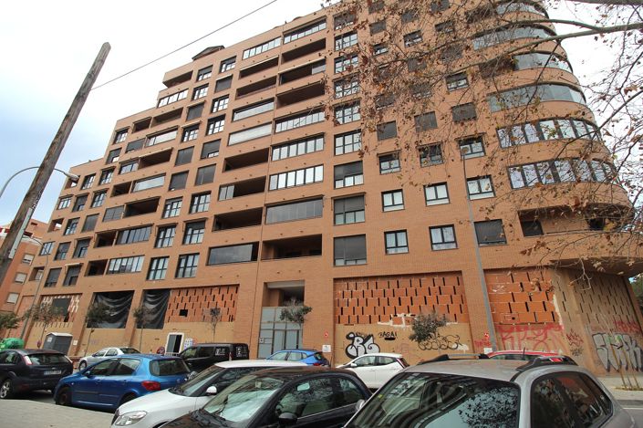 Image No.17-2 Bed Apartment for sale