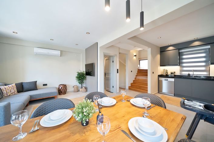 Image No.12-Maison / Villa de 4 chambres à vendre à Ölüdeniz