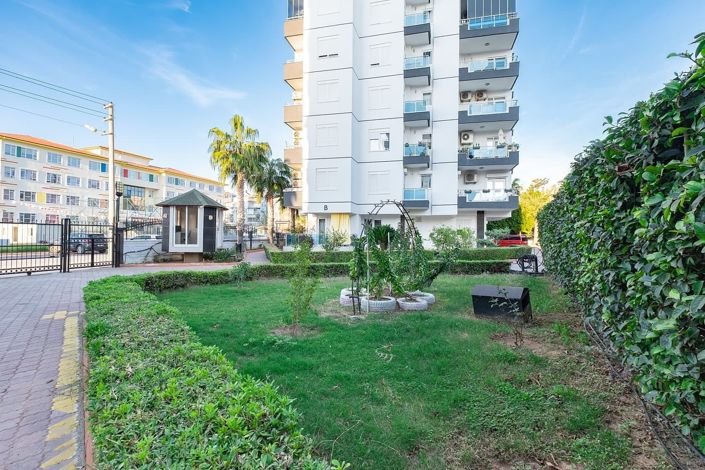 Image No.11-5 Bed Apartment for sale