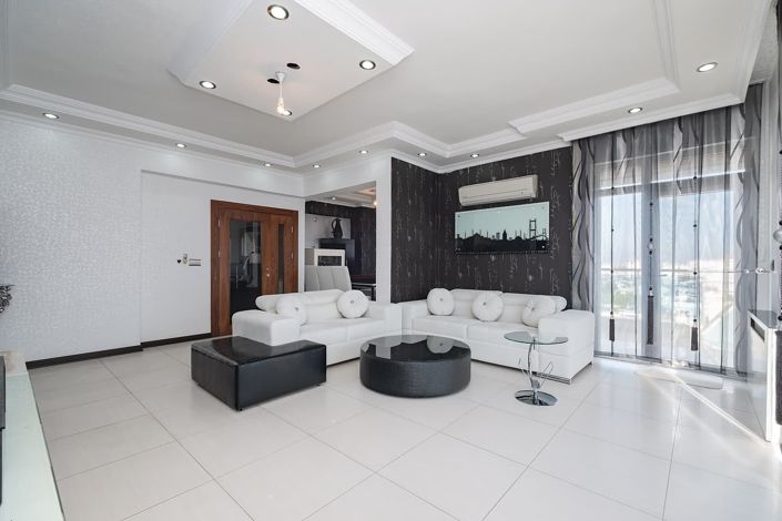 Image No.16-5 Bed Apartment for sale