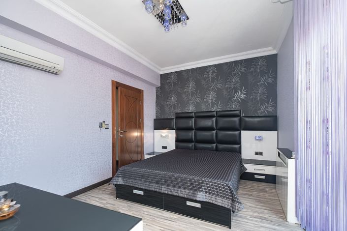 Image No.31-5 Bed Apartment for sale