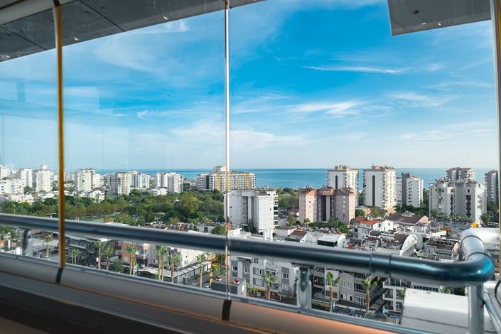 Image No.42-5 Bed Apartment for sale