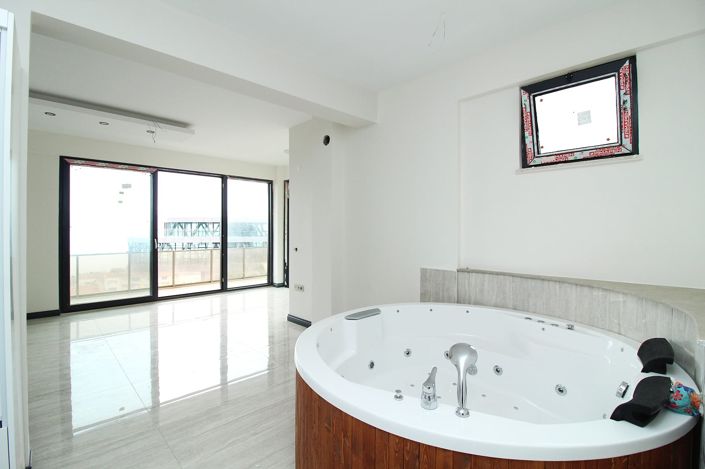 Image No.22-4 Bed House/Villa for sale