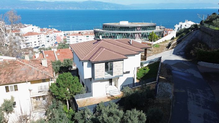 Image No.5-4 Bed House/Villa for sale