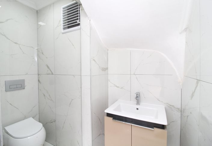 Image No.34-5 Bed Apartment for sale