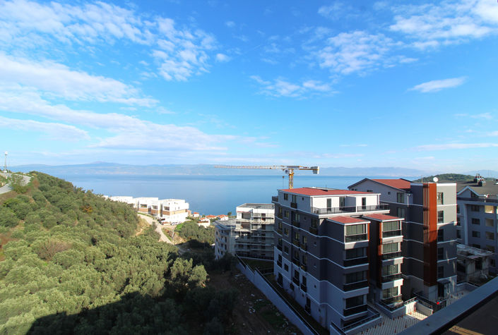 Image No.30-3 Bed Apartment for sale