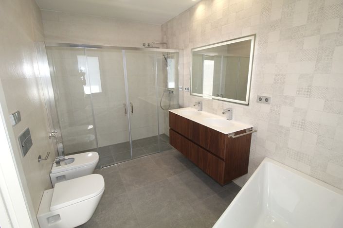 Image No.41-5 Bed House/Villa for sale