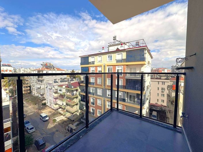 Image No.14-2 Bed Apartment for sale