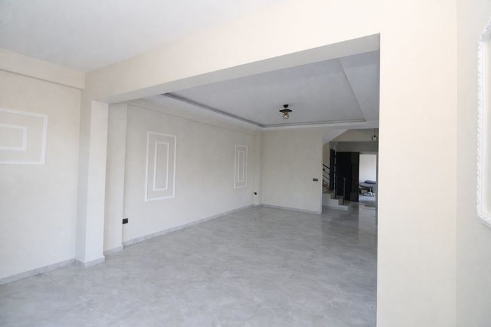 Image No.20-4 Bed House/Villa for sale