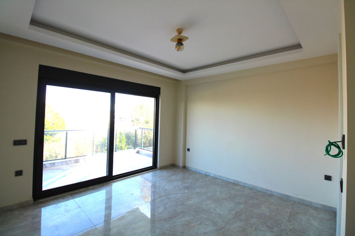 Image No.28-4 Bed House/Villa for sale