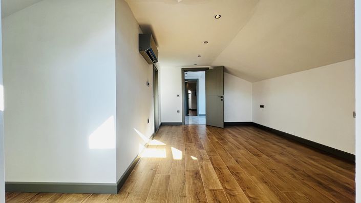 Image No.23-6 Bed House/Villa for sale