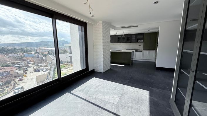 Image No.14-6 Bed House/Villa for sale