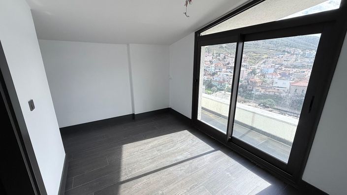 Image No.20-6 Bed House/Villa for sale