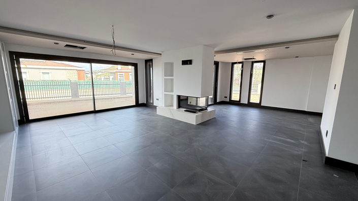Image No.4-6 Bed House/Villa for sale