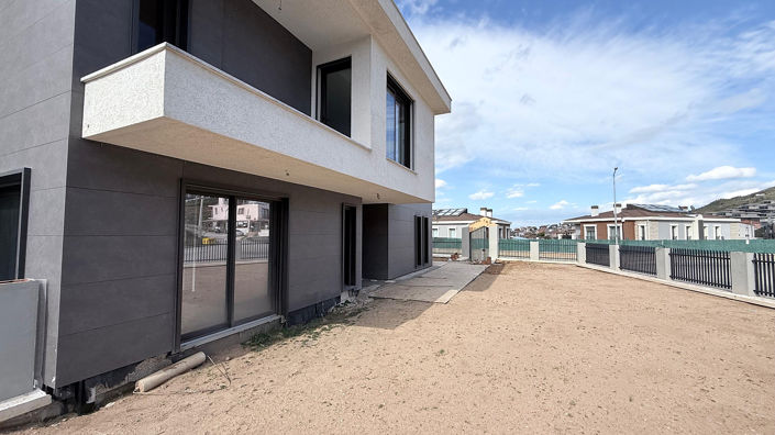 Image No.47-6 Bed House/Villa for sale