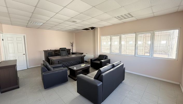 Image No.30-15 Bed Commercial for sale