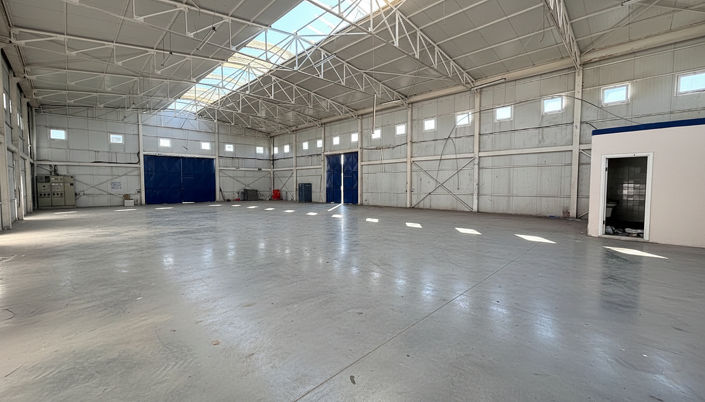 Image No.35-15 Bed Commercial for sale