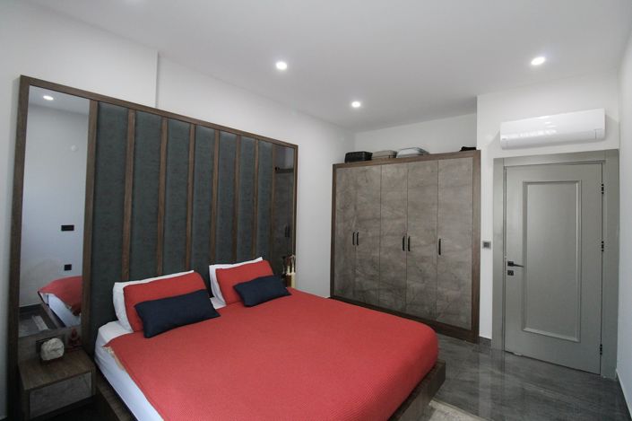 Image No.22-4 Bed Apartment for sale