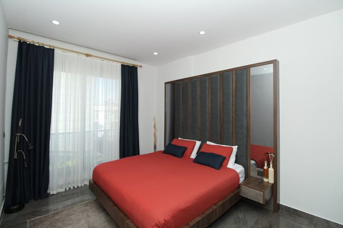 Image No.23-4 Bed Apartment for sale