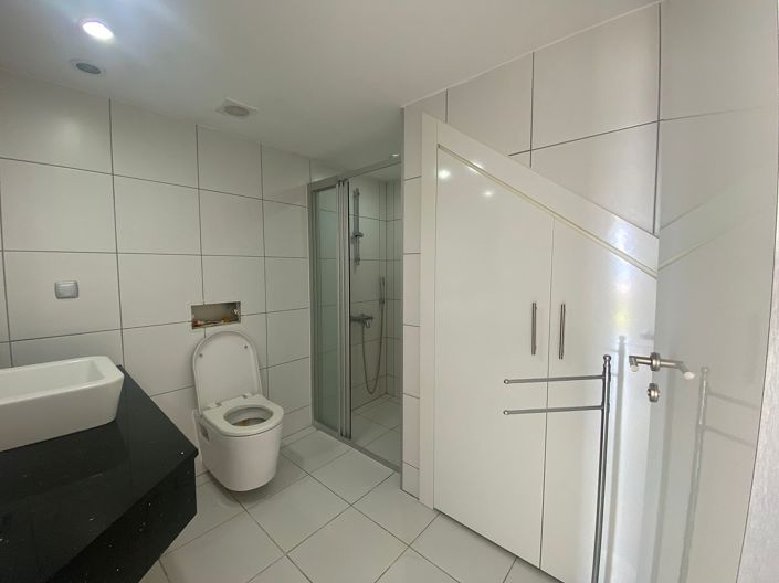 Image No.22-2 Bed Apartment for sale