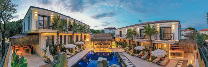 Image No.3-Commercial de 30 chambres à vendre à Alacati