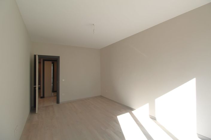 Image No.29-4 Bed Apartment for sale