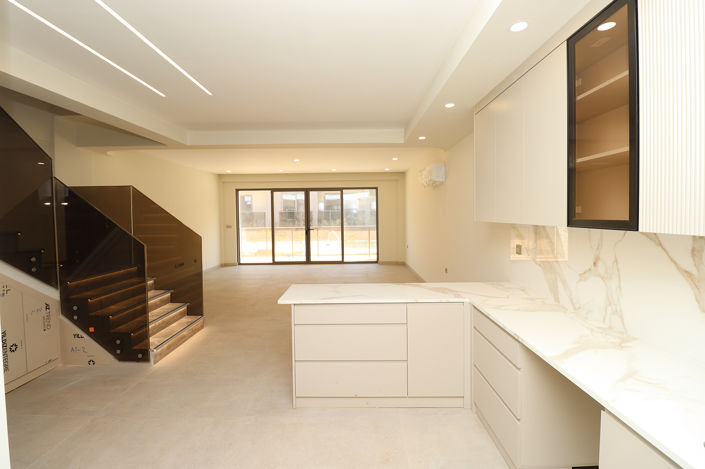 Image No.13-1 Bed Apartment for sale