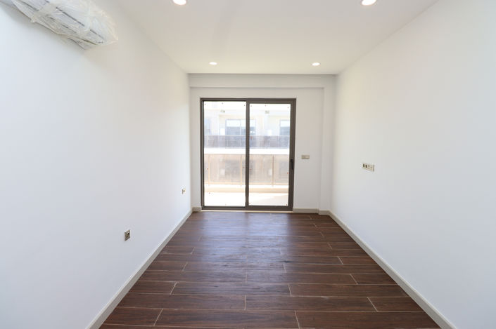 Image No.19-1 Bed Apartment for sale