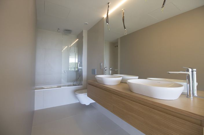 Image No.16-2 Bed Apartment for sale