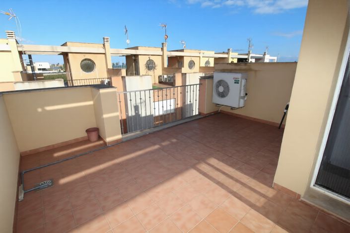 Image No.11-2 Bed House/Villa for sale